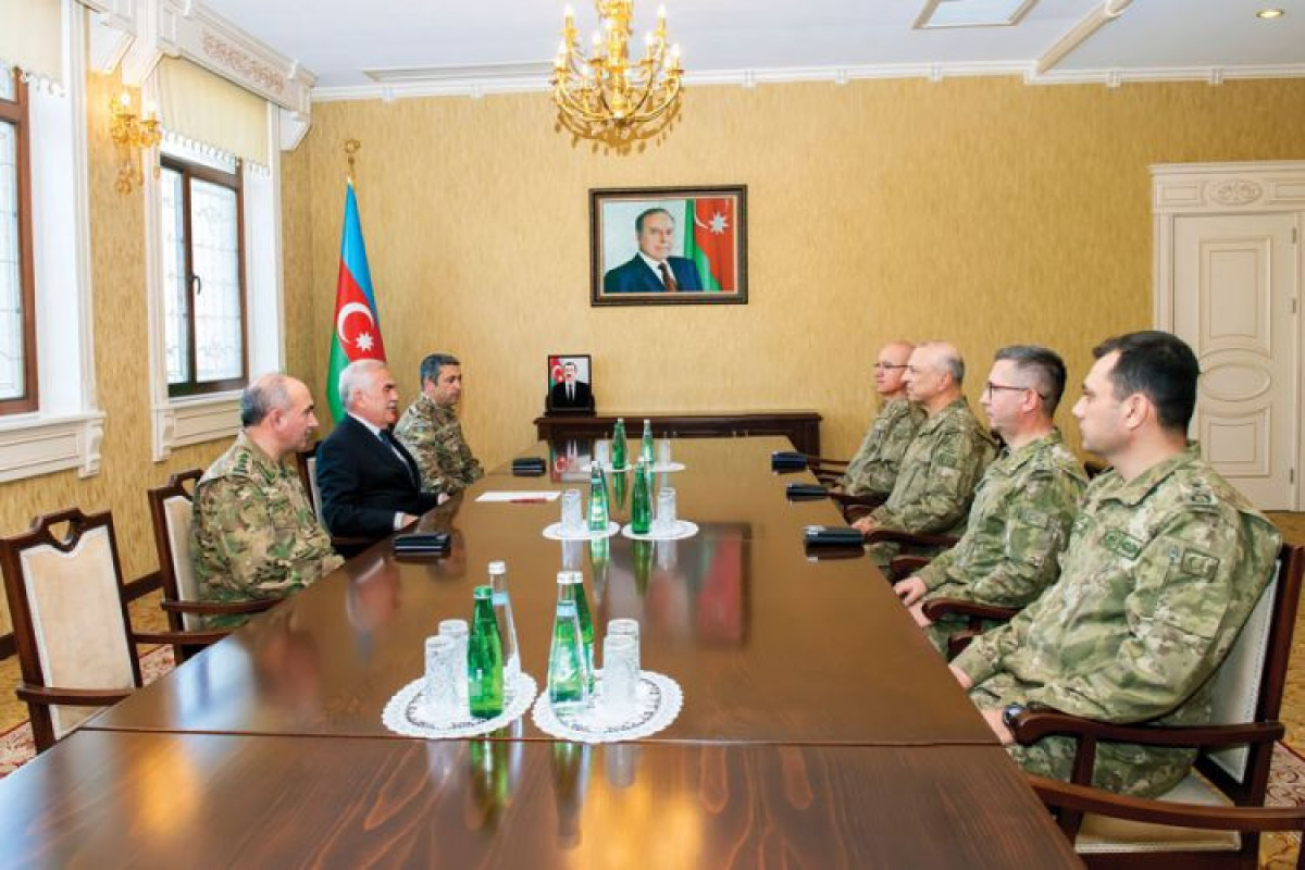 Vasif Talıbov türkiyəli generalla GÖRÜŞDÜ