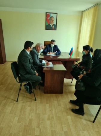 Novruz Aslanov seçicilərlə - FOTOLAR