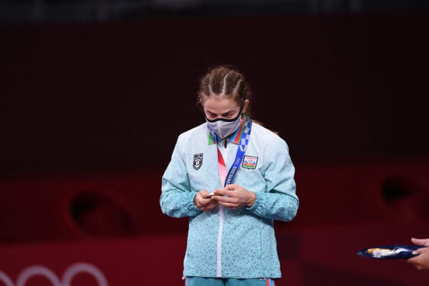 Mariya Stadnikin medalı oğurlandı