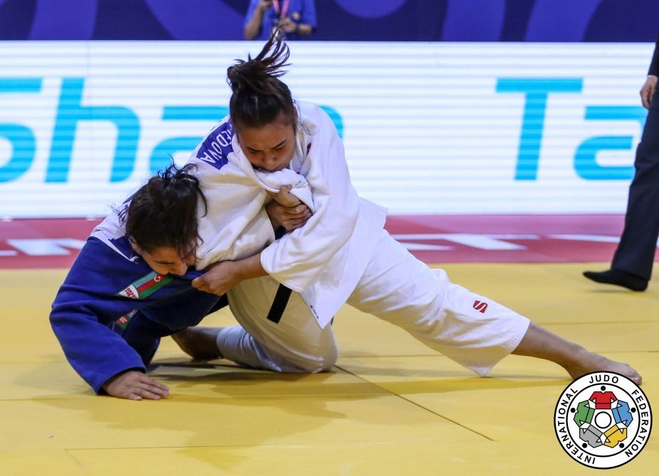 Cüdoçularımız dünya çempionatını iki medalla başa vurdular