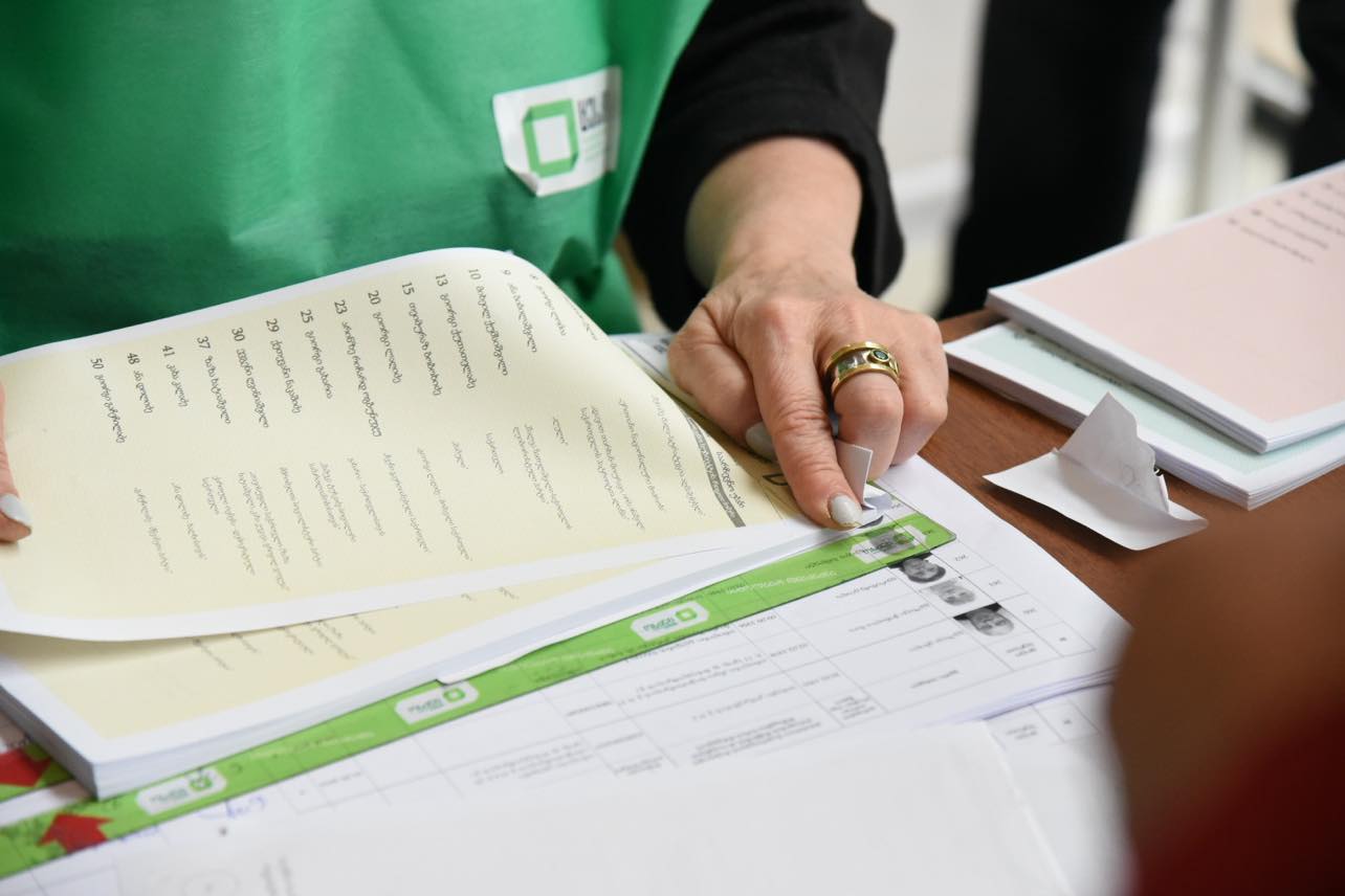 Gürcüstanda səslər yenidən sayıldı