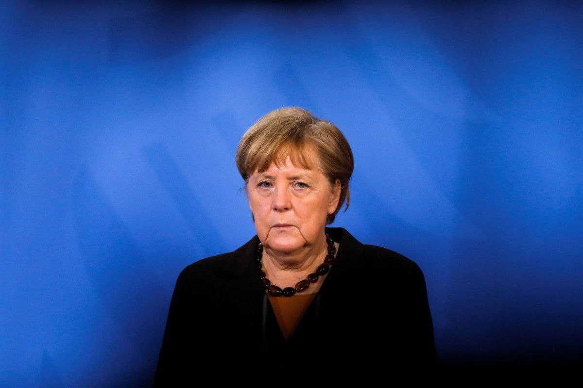 Merkel İranla yaranan mürəkkəb vəziyyətdən danışdı