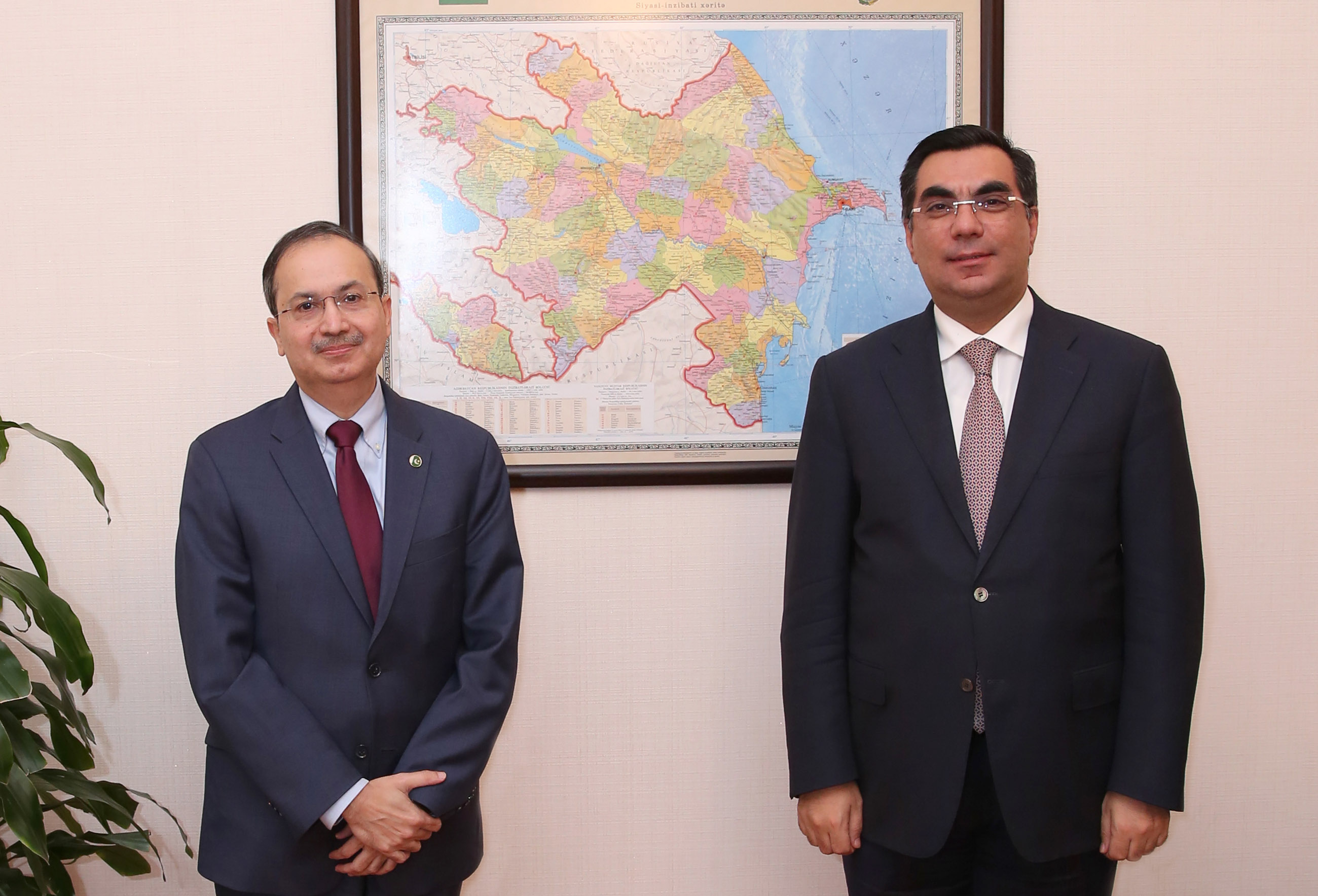 Pakistan səfiri Bakı Ali Neft Məktəbində 