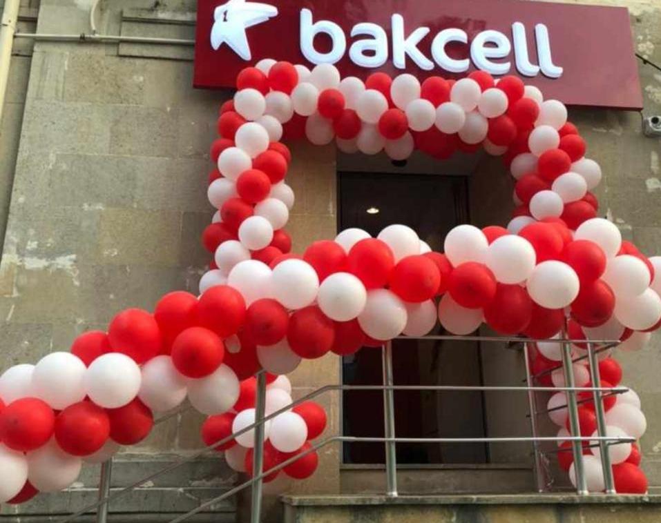 “Bakcell”in yeni mağazası açıldı