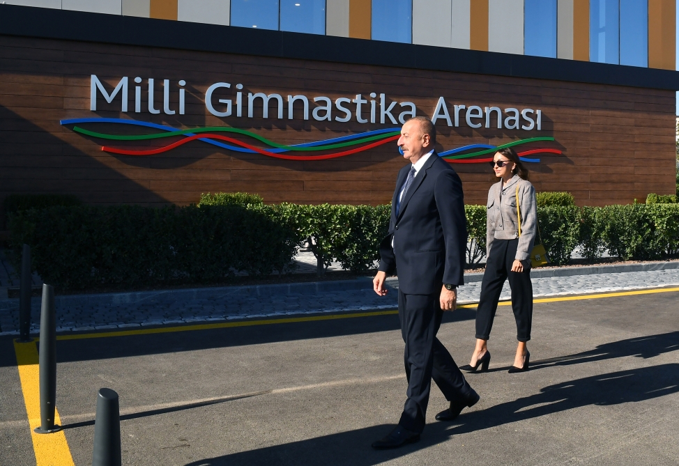 İlham Əliyev və ailəsi Milli Gimnastika Arenasının yeni binasında - YENİLƏNİB