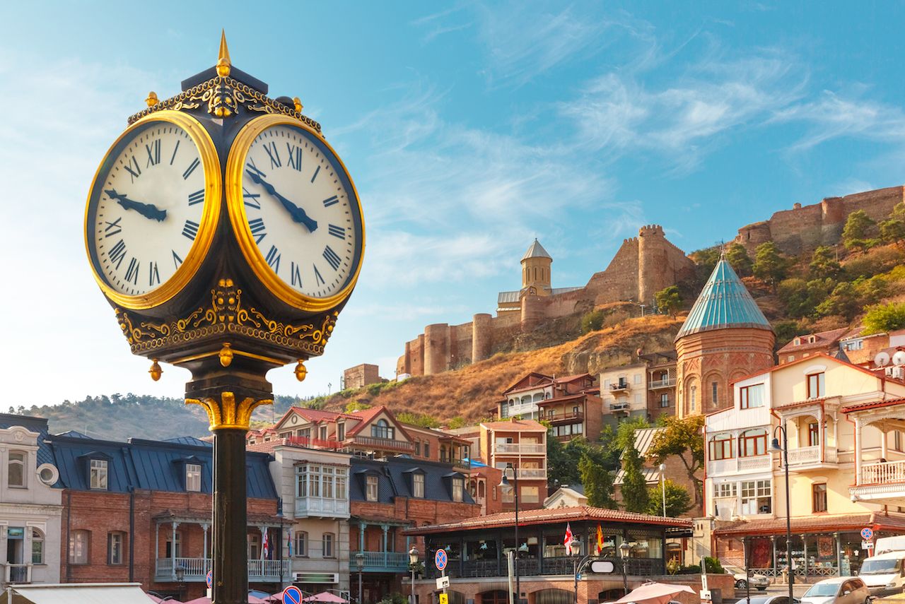 Rusiya vətəndaşlarına Gürcüstanda əmlak qadağası