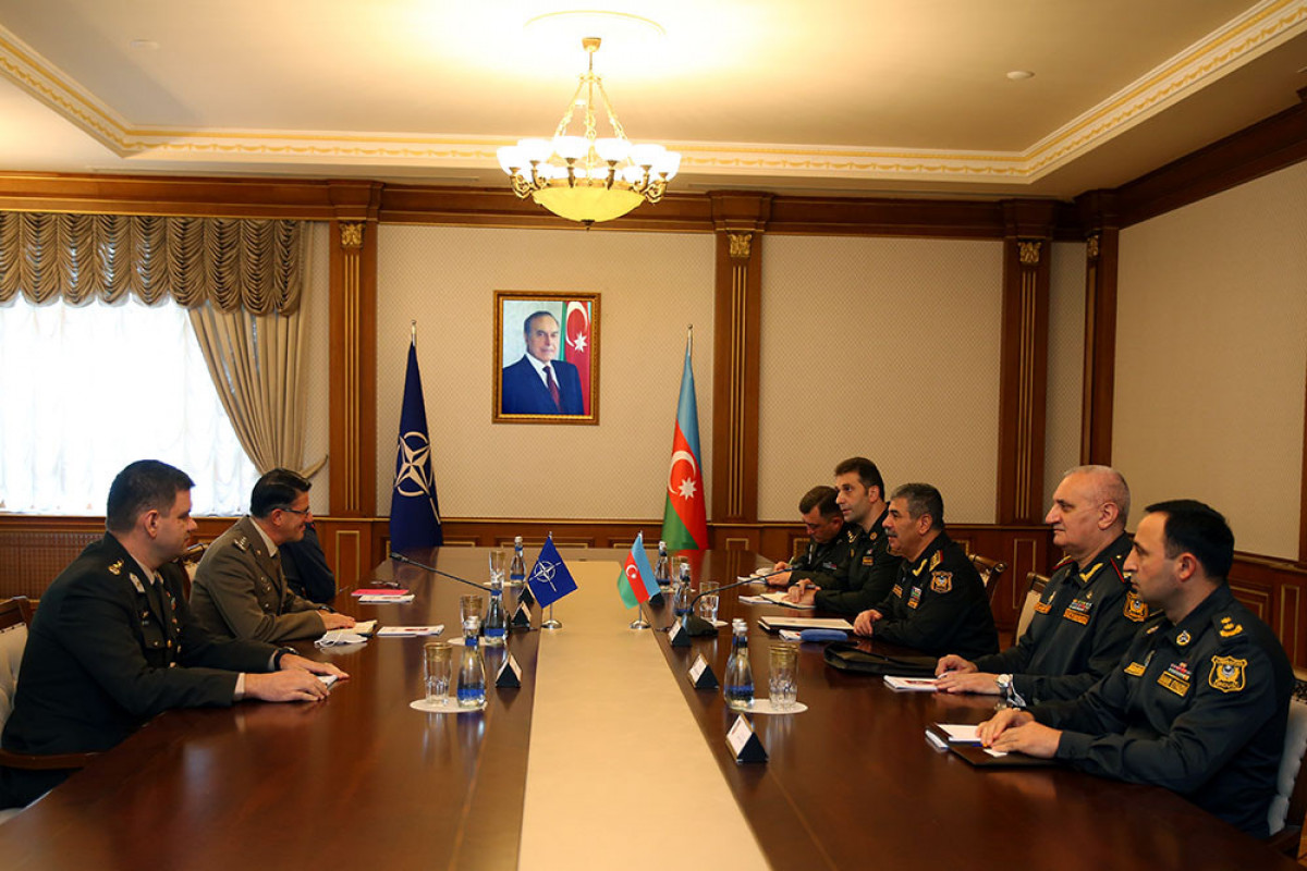 Zakir Həsənov NATO-nun nümayəndəsi ilə görüşdü