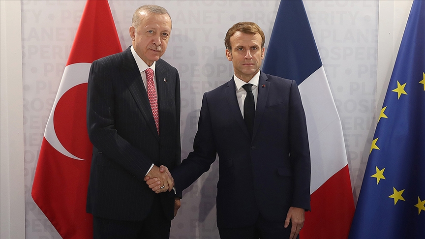 Ərdoğan və Makron arasında GÖRÜŞ