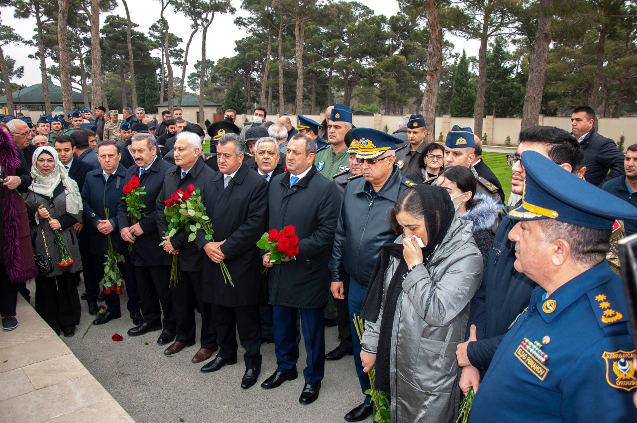 Şəhid pilotun anım günüdür - FOTO