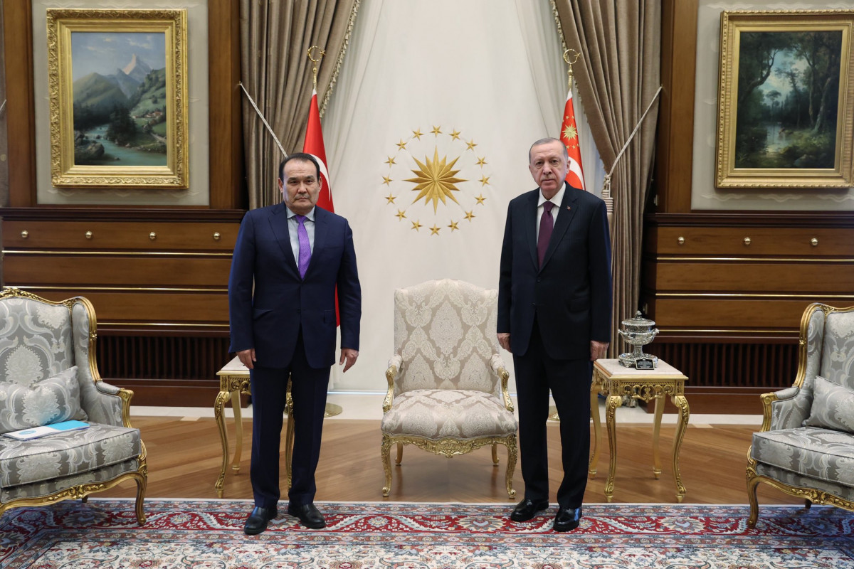 Ərdoğan Türk Şurasının Baş katibini qəbul etdi