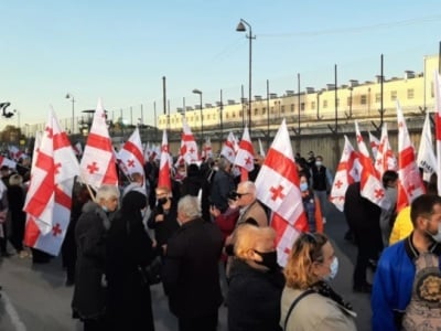 Saakaşvilinin tərəfdarları AKSİYA keçirir