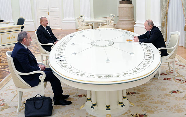 Əliyev-Putin-Paşinyan görüşündə nələrə imza atıla bilər? - TƏHLİL