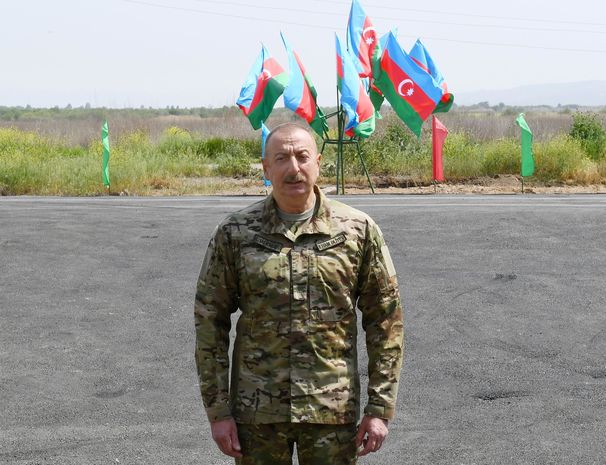 İlham Əliyev: Bütün dünyaya göstərdik ki, kim kimdir 