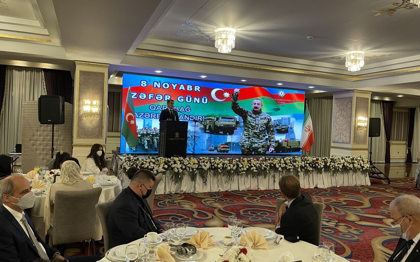 Tehranda Zəfər Günü - FOTOLAR