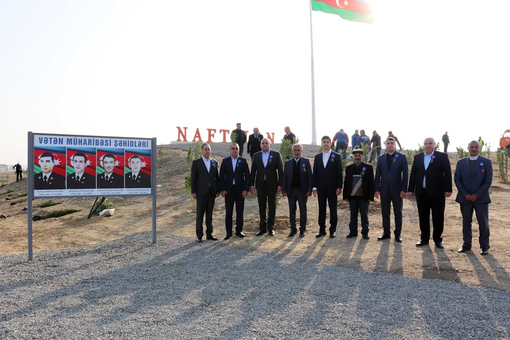Naftalanda Zəfər Günü - FOTO
