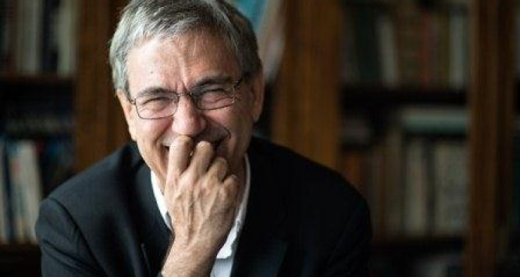 Orxan Pamuk Atatürkü təhqir iddiası ilə istintaqa ÇAĞIRILDI
