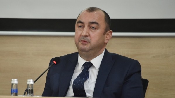 “Ətraf mühitə pul ayrılmasına xəsislik etməyək”