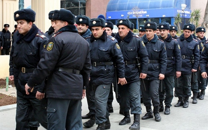 Polislərin maaşı artırılsın - Milli Məclisdə TƏKLİF 