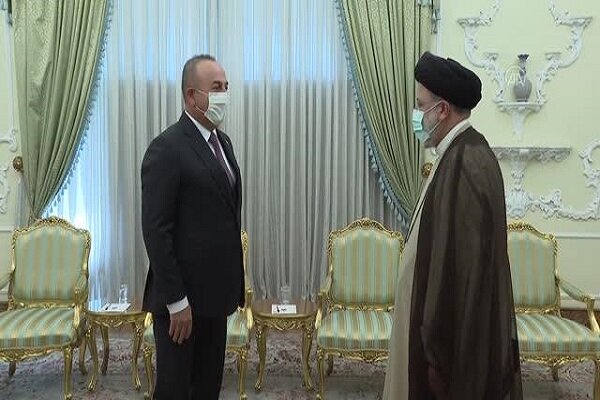 Rəisi Çavuşoğlunu qəbul etdi - İran Türkiyə ilə razılığa gəldi