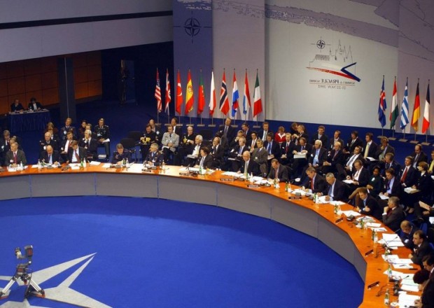 NATO-dan Rusiyaya XƏBƏRDARLIQ