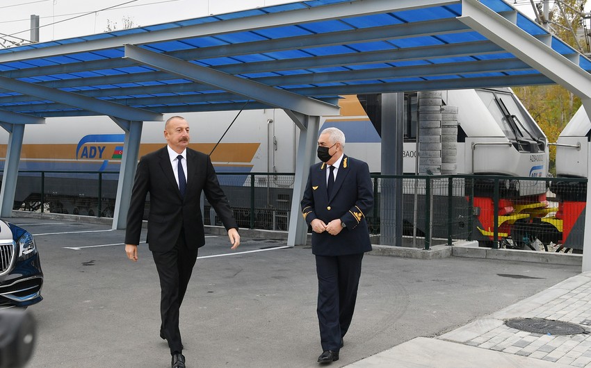 İlham Əliyev lokomotiv deposunun AÇILIŞINDA