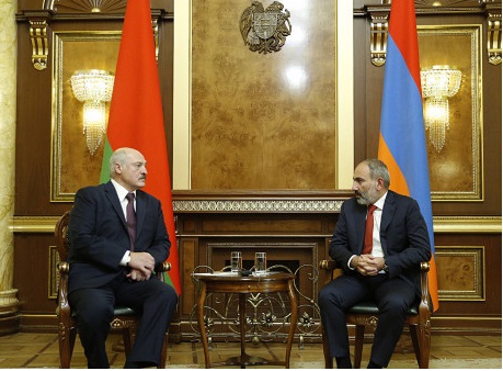 Paşinyan indi də Lukaşenko ilə danışdı