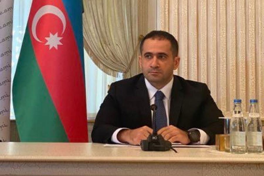 Nazir müavinindən fəxri adlarla bağlı qalmaqallara REAKSİYA