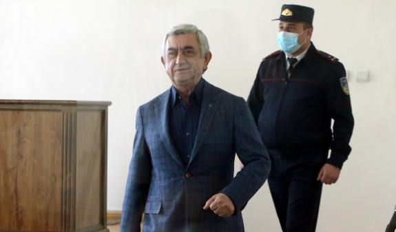 Sarkisyan rüşvətə görə dindirilməyə ÇAĞIRILDI