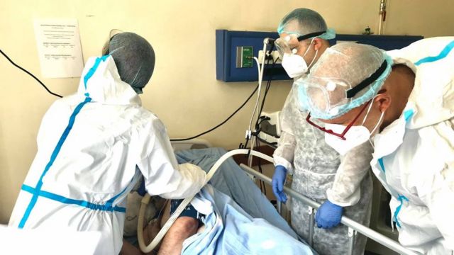 Gürcüstanda koronavirus daha 55 can aldı