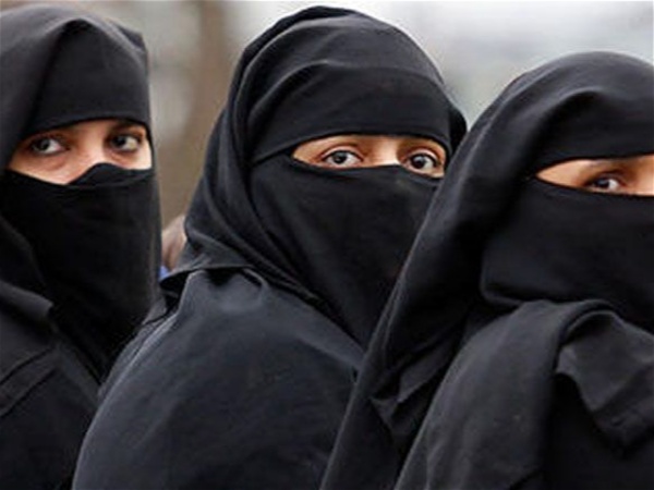 “Taliban”dan qadınlara yeni QADAĞA
