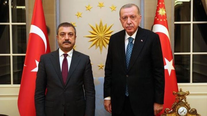 Ərdoğan Mərkəzi Bankın sədrilə görüşdü