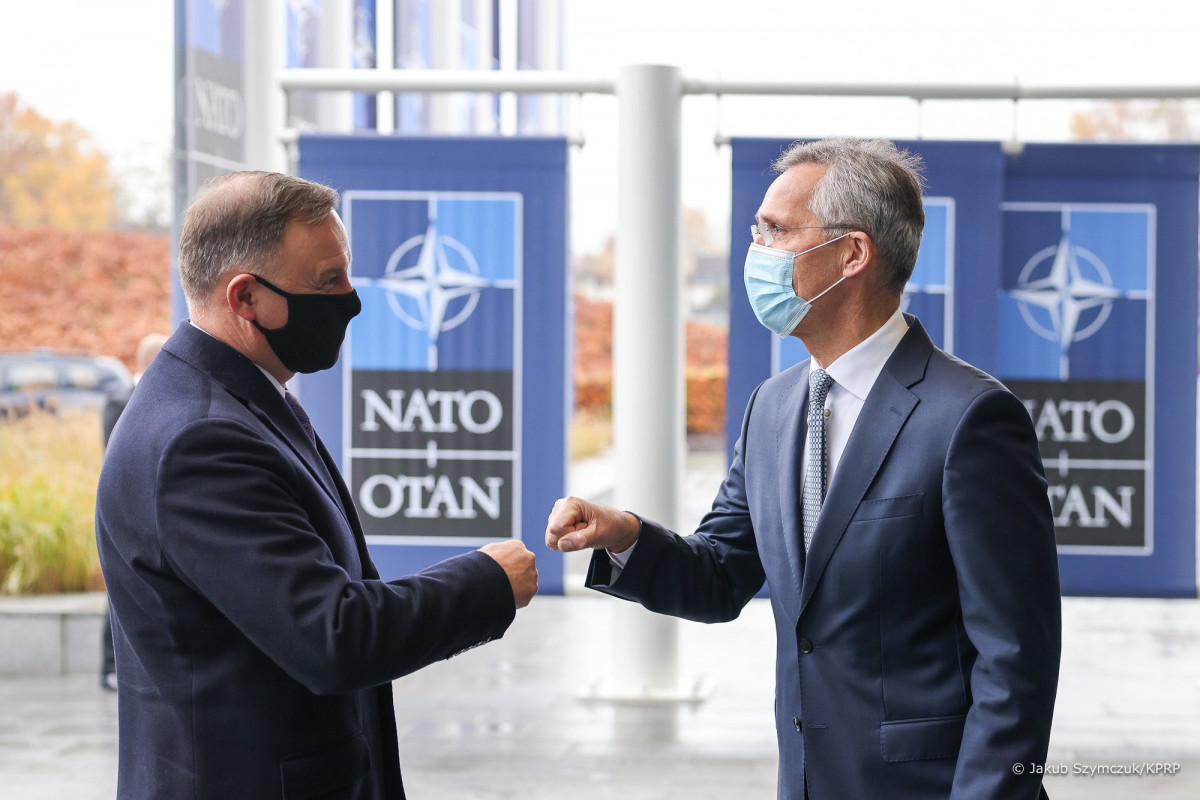 NATO Baş katibi Polşa Prezidenti ilə görüşdü