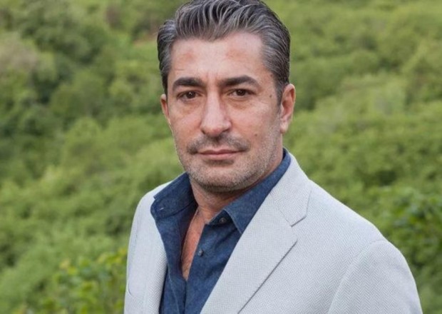 Aktyor satdığı restoranın pulunu ala bilmir 