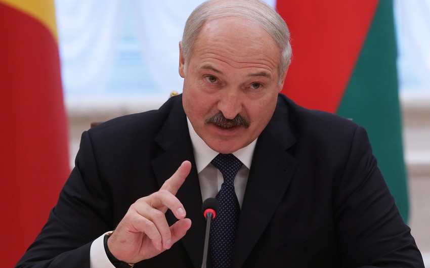 Lukaşenko növbədənkənar prezident seçkiləri keçirə bilər