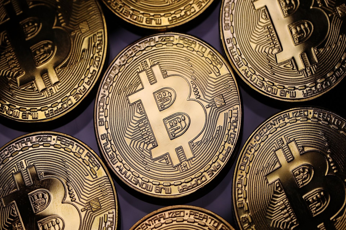 “Bitcoin” yenidən BAHALAŞDI