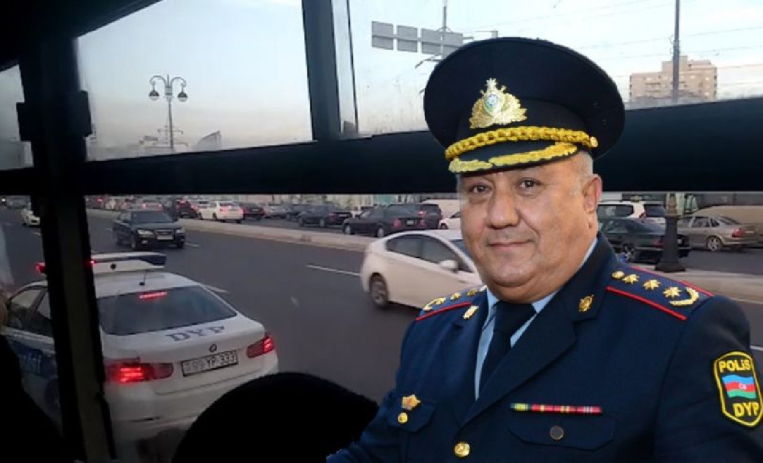Polis səhərlər yolları niyə bağlayır?