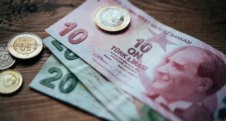 Türkiyə lirəsinin bu tarixdən bahalaşması gözlənilir