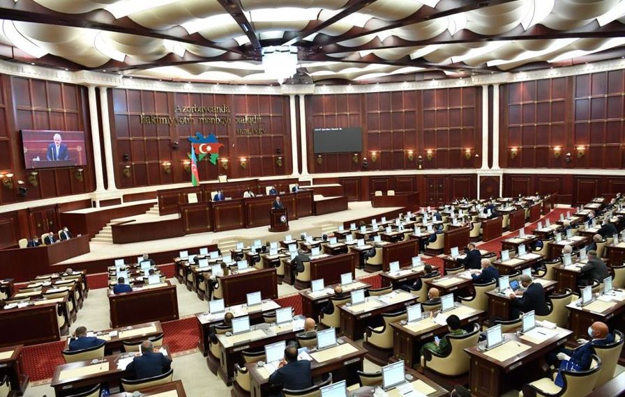 “Media haqqında” qanun layihəsi plenar iclasa tövsiyə edildi