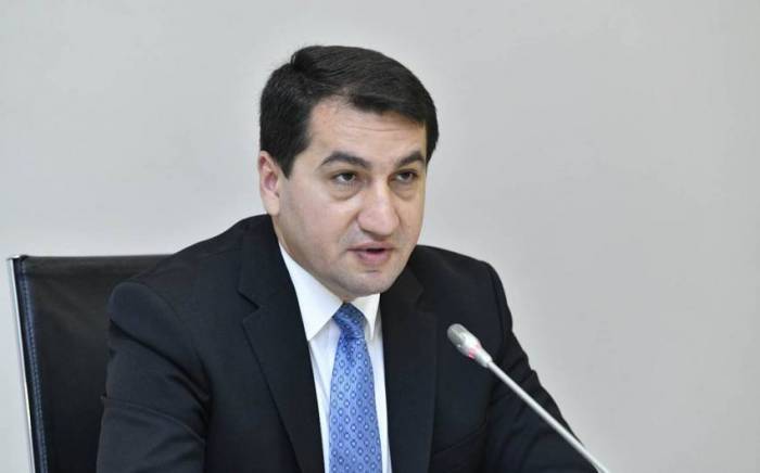 Hikmət Hacıyev: 