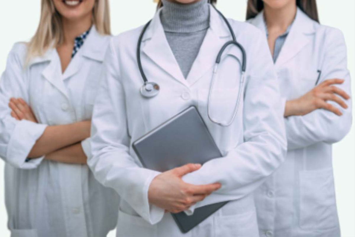 Kliniki Tibbi Mərkəzdə 315 tibb işçisi işdən çıxarılıb