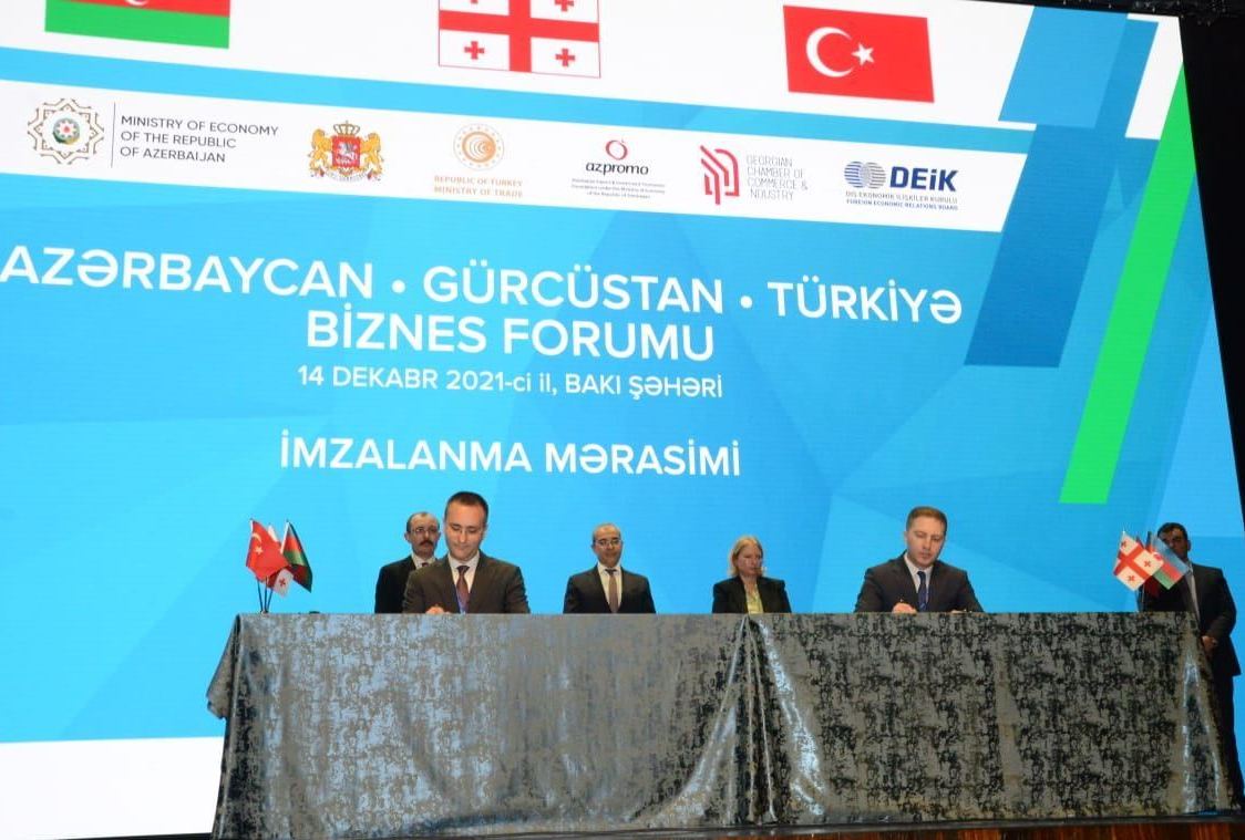 Azərbaycan, Gürcüstan və Türkiyə arasında 5 sənəd İMZALANDI