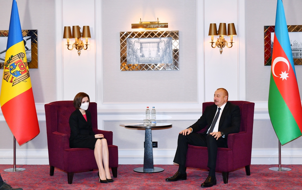 İlham Əliyev Moldova prezidenti ilə GÖRÜŞDÜ
