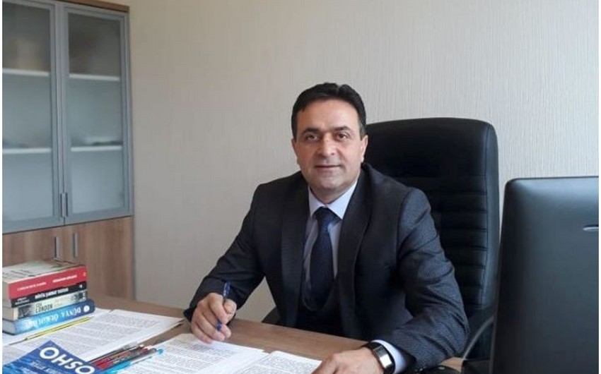Vəkil Rasim Quliyevə bəraət istədi