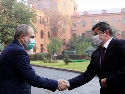 Paşinyan Arayik Arutunyanı təcili İrəvana ÇAĞIRDI