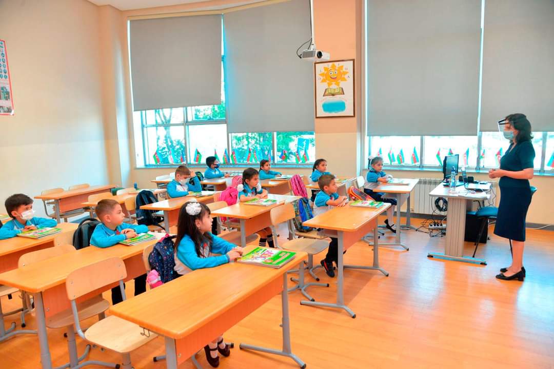 Lisey və gimnaziya müəllimlərinin maaşı nə qədər artacaq?