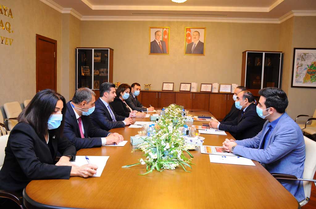 Naftalanda media nümayəndələri ilə görüş 