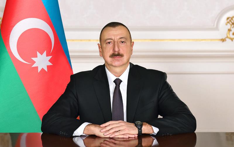 İlham Əliyev Pedaqoji Universitetin işçilərini təltif etdi - SİYAHI