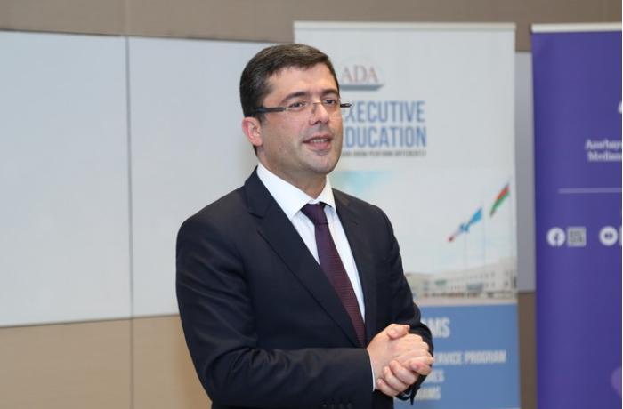 “Media haqqında” qanun nə vaxt qüvvəyə minəcək? - Sədrdən açıqlama