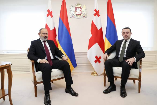 Paşinyan Qaribaşvili ilə nədən danışdı...