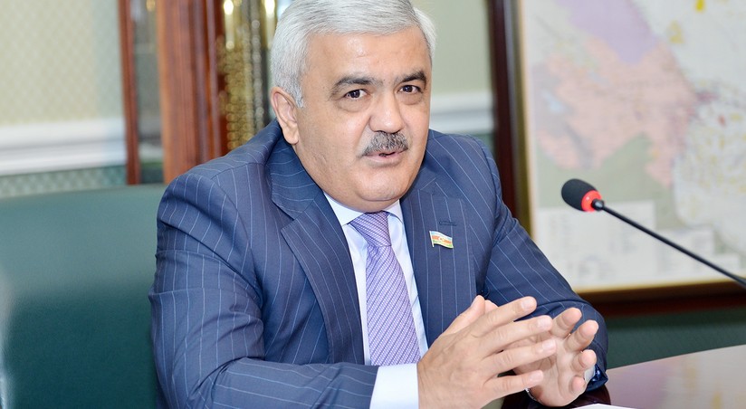 Rövnəq Abdullayev Şuşada yanacaqdoldurma məntəqəsi tikir